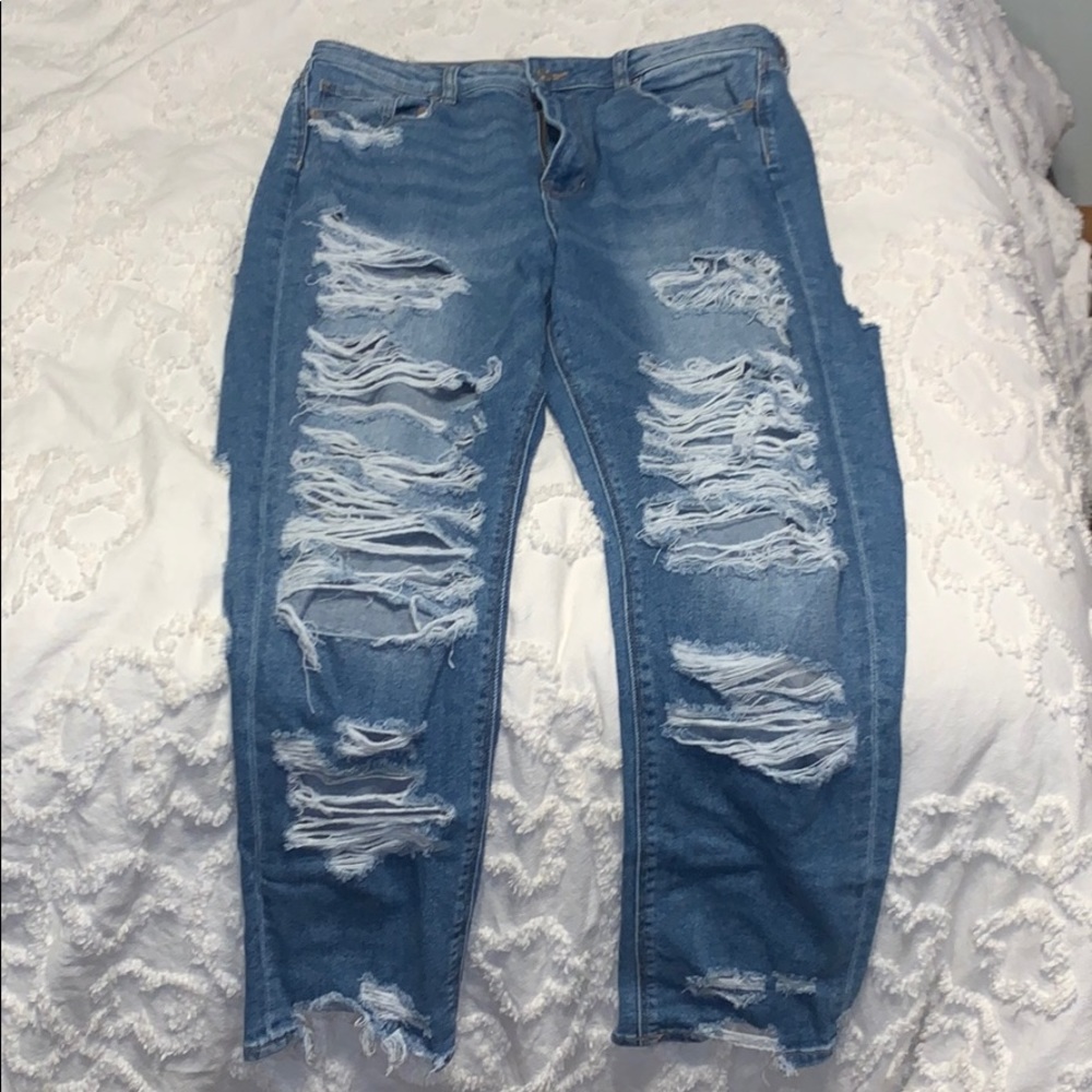 AEO mom jean